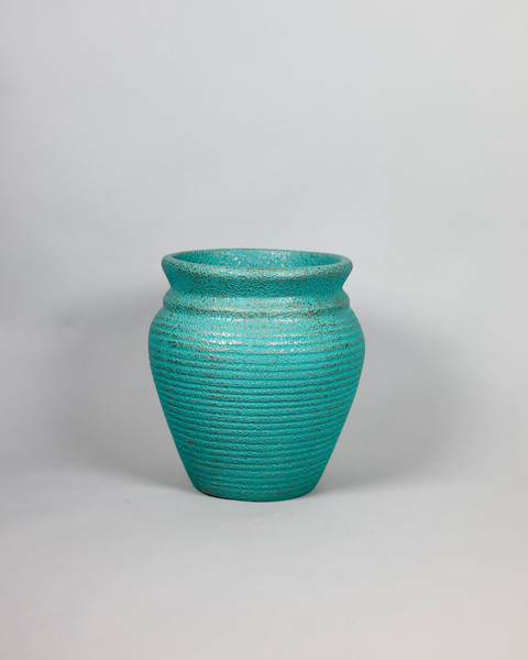 Basil Traditional Fiberglass Planter - Patina πΏ