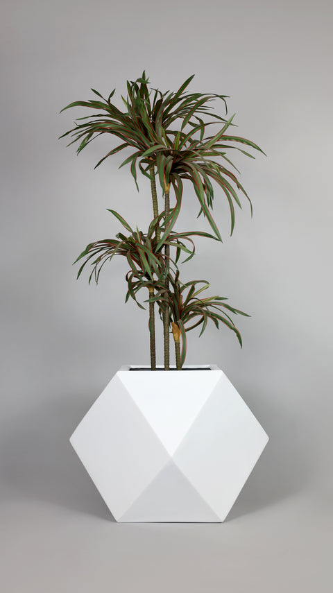 Diamond Fiberglass Planter - White πΏ
